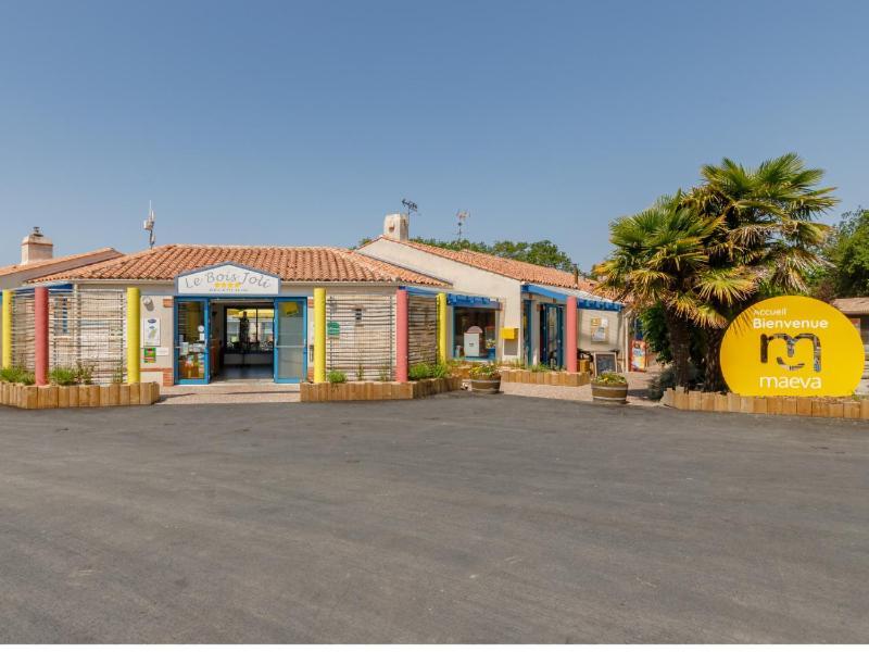 Hotel Camping Le Bois Joli Extérieur photo