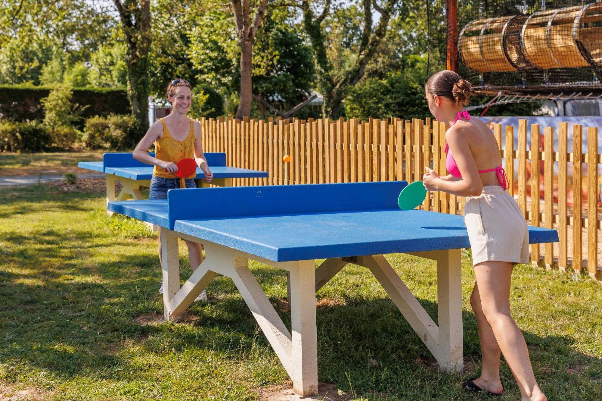 Hotel Camping Le Bois Joli Extérieur photo